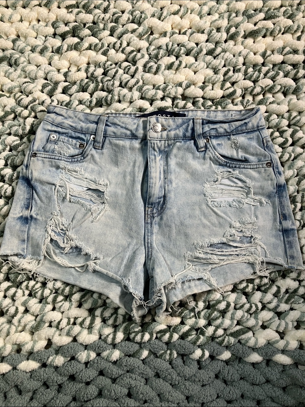 Aeropostale Vintage High Rise Shorty Shorts Light Bleach Wash Denim Cutoff Sz 8